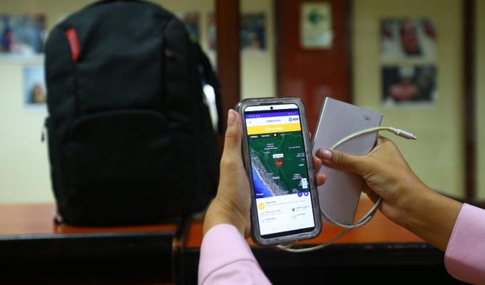 Mochila de emergencia: ¿Qué dispositivos tecnológicos se debería incluir?